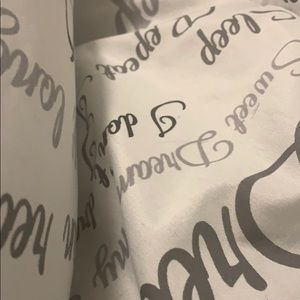 Meet your Posher, Jb